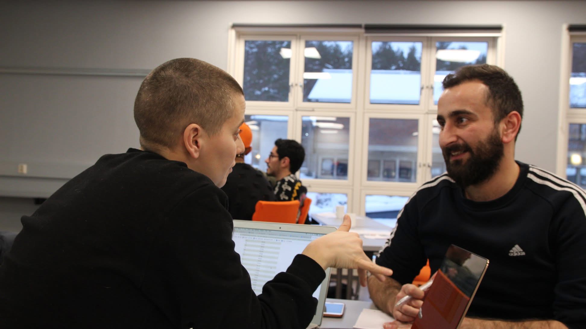 Dialogue and documentation work at the Regional Education Platform
